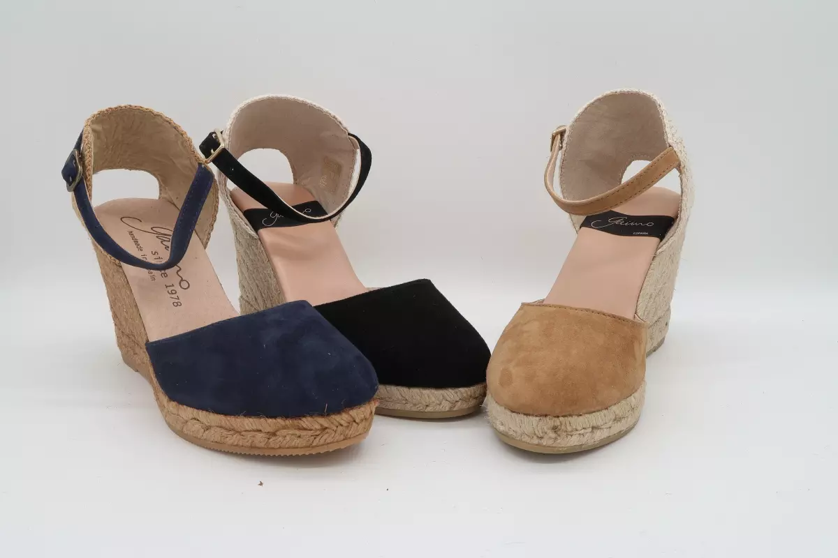 Alpargata de ante cuña alta (9cm)con hebilla | 57 negro azul marino beige camel gaimo