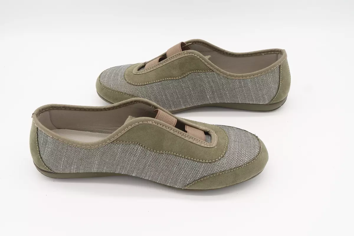 Zapatilla lona con gomas | 24 