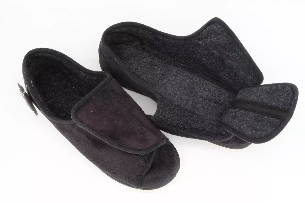 Zapatilla velcro pies vendados de gran apertura | 27 