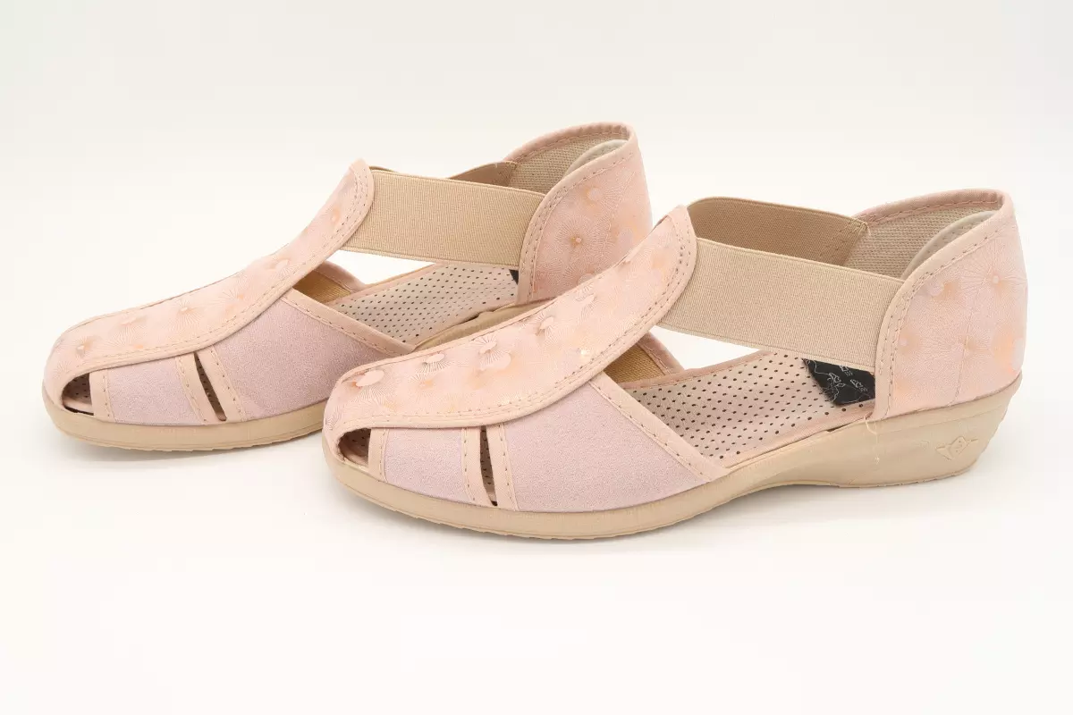 Zapato abierto y ajustado con gomas | 24 