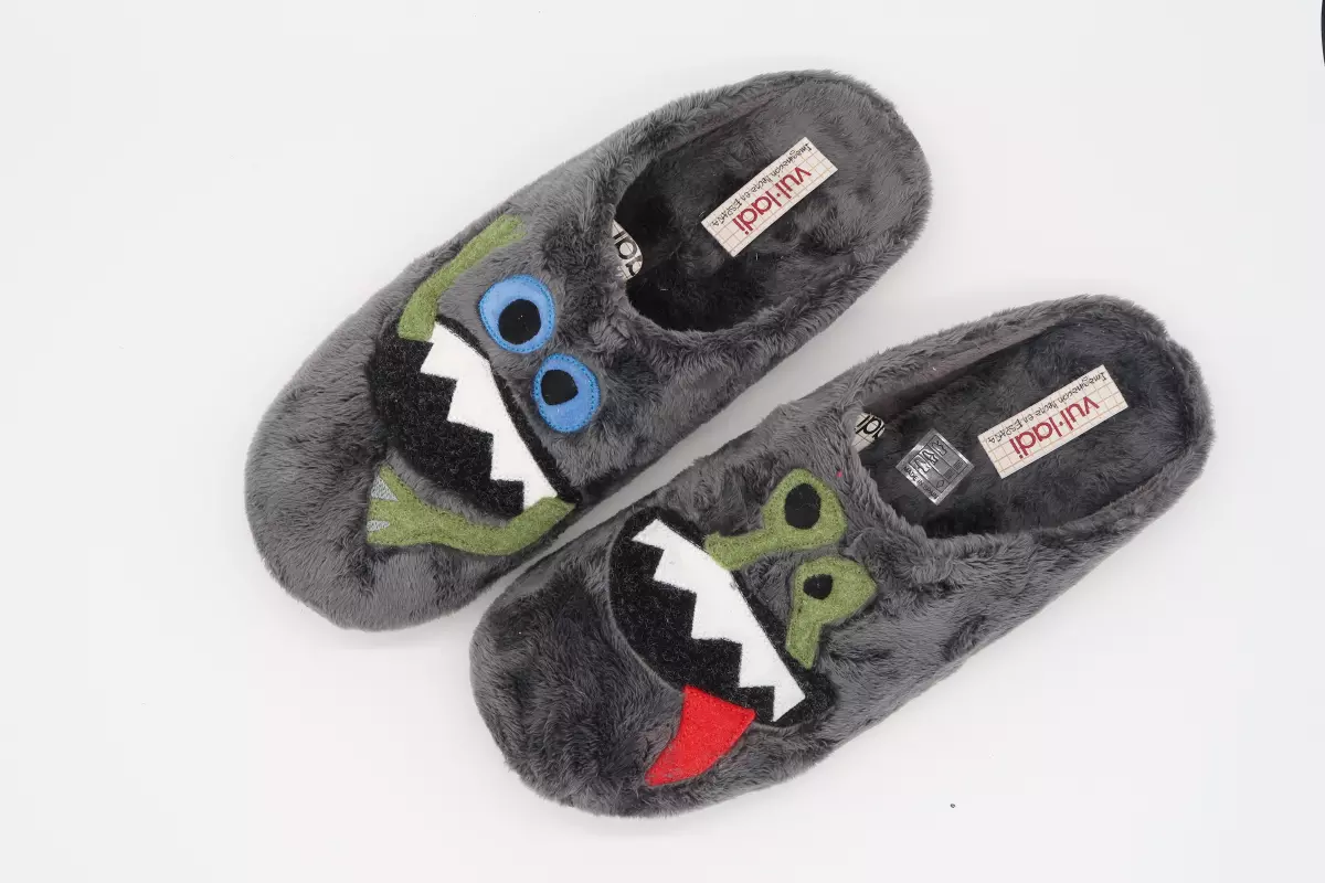 Zapatilla destalonada monstruo 32 