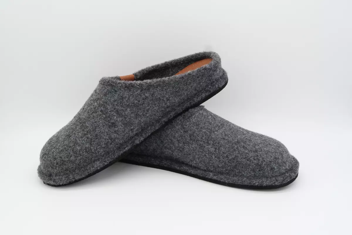 Zapatilla destalonada suela ultraligera 29 