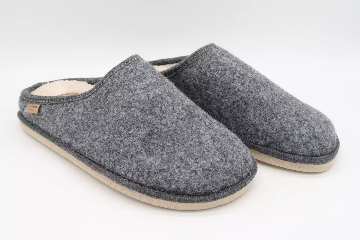 Zapatilla destalonada suela ultraligera y plantilla extraíble | 26 