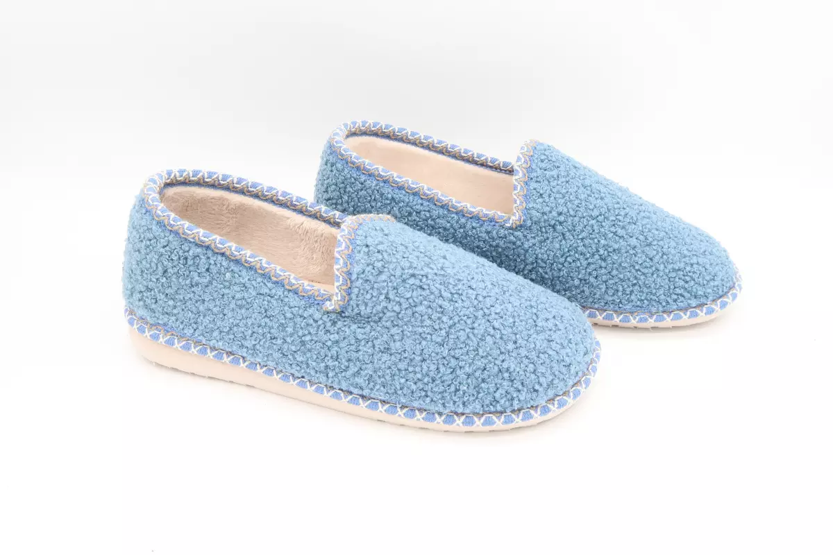 Zapatilla cerrada con suela ultraligera | 20 6935 azul muro