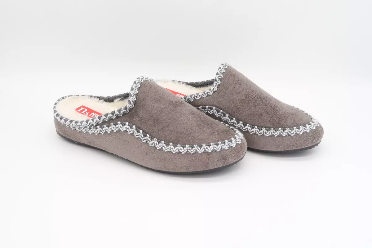 Zapatilla destalonada con borreguito interior | 19 