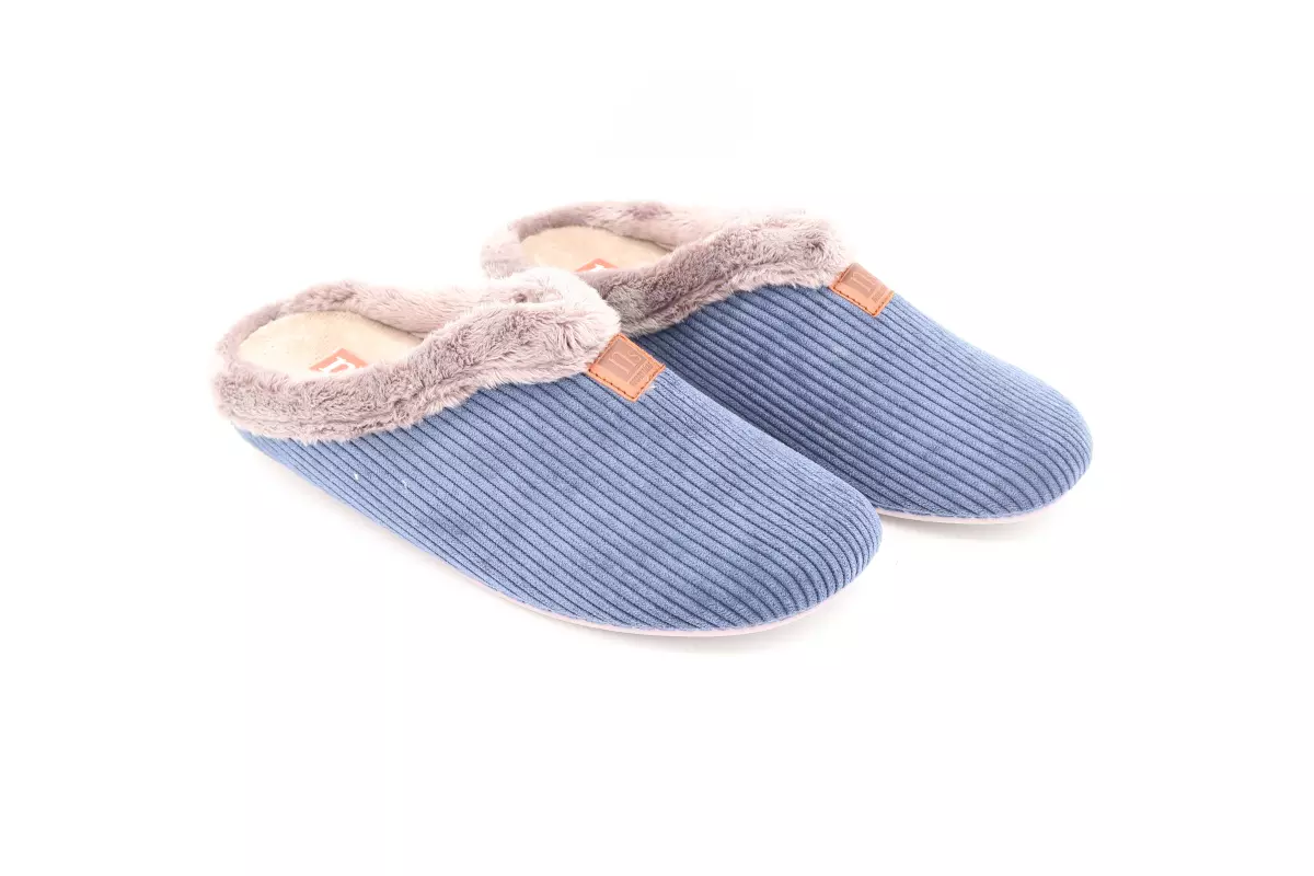 Zapatilla destalonada con collar de borrego | 20 