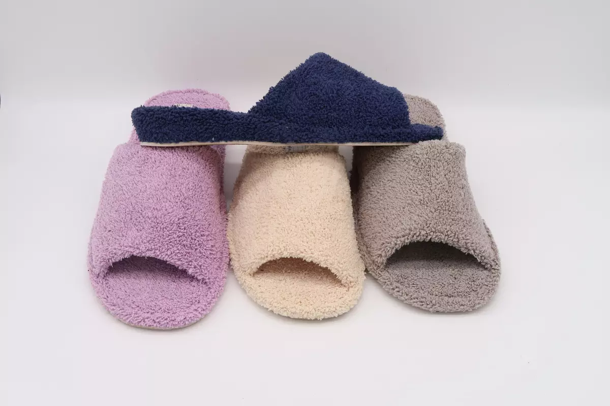 Zapatilla de casa felpa abierta delante y atrás plana | 26 