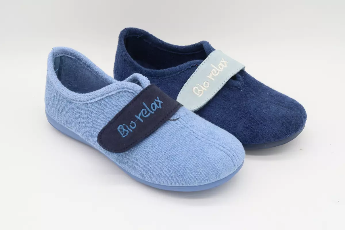 Zapatillas de felpa cerradas con velcro | 24 azul marino azafata 13001 cosdam
